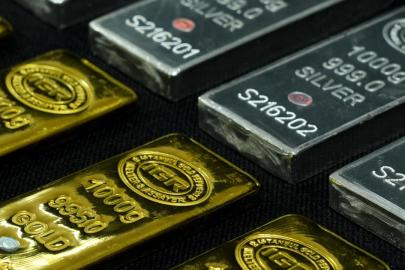 Savaşın emtia faturası: Altın ve gümüşte büyük kayıp