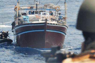 Umman Körfezi'nde beş gemiye yönelik saldırıda 2 ölü