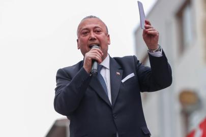 Uşak Belediye Başkanı Özkan Yalım görevden uzaklaştırıldı