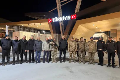 Vali Bozkurt'tan Gürbulak Sınır Hattı'nda incelem