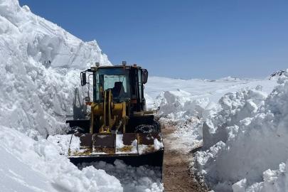 2443 rakımda kar mesaisi