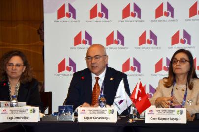 Çuhadaroğlu: Orta Doğu'da patlak veren savaş, akciğer sağlığını da doğrudan etkiliyor