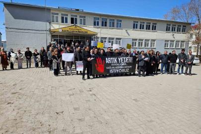 Diyadin’de şiddete protestosu