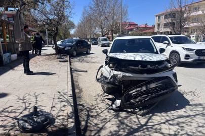 Erzincan’da trafik kazası: 3’ü çocuk 6 yaralı
