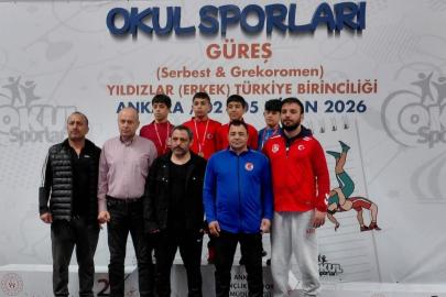 Erzincanlı güreşçi Türkiye üçüncüsü oldu