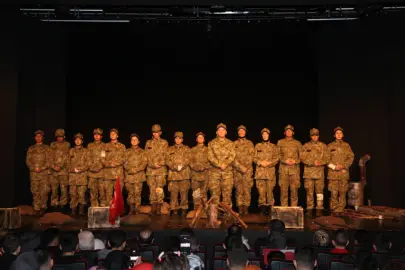 Erzurum’da Çanakkale ruhu sahneye taşındı