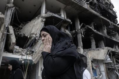 İşgalci İsrail'in ateşkese rağmen Lübnan'ın güneyine düzenlediği saldırılarda can kaybı 15'e çıktı