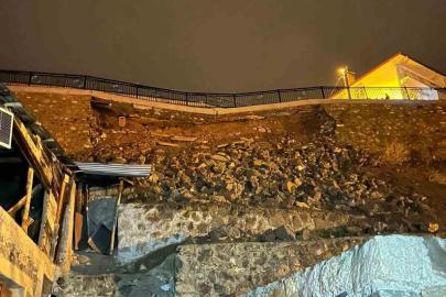 İspir’de heyelan: 2 konut boşaltıldı