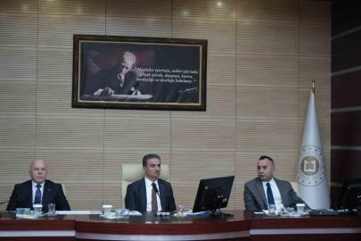 Kamu yatırımları masaya yatırıldı