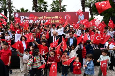 Kepez’de 23 Nisan coşkusu bayram kortejiyle taçlandı