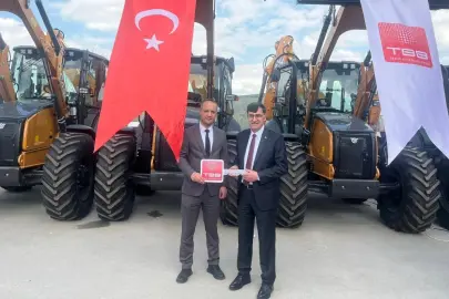 Kütahya Belediyesi’ne TBB'den yeni iş makinesi desteği