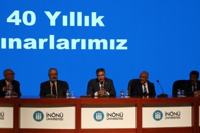 Malatya’da "40 Yıllık Çınarlar" paneli düzenlendi