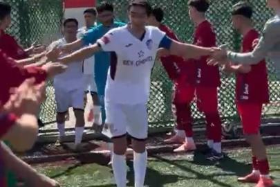 Mardin 1969’lu gençler Elazığspor’u alkışladı