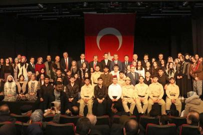 Oratoryoda  "Zulüm" tartışması