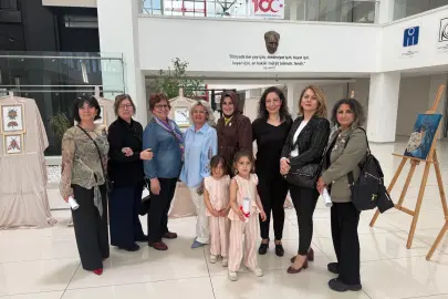 “Aynı Gökyüzü Altında Farklı Dokunuşlar” sergisi sanatseverlerle buluştu