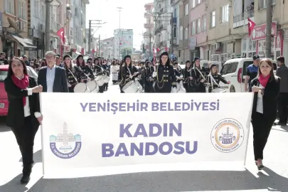 Bursa'da Yenişehir Belediyesi Kadın Bando Takımı kuruldu