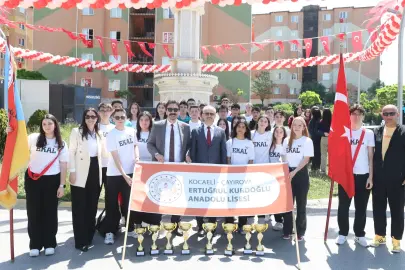Çayırova’da 19 Mayıs coşkusu