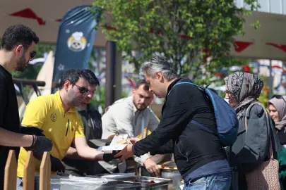 EnFest’te gençler ‘Ayı Yemeği’ne tam not verdi