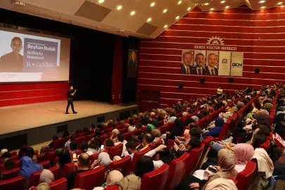 Gebze'de Klinik Psikolog Beyhan Budak söyleşisine yoğun ilgi