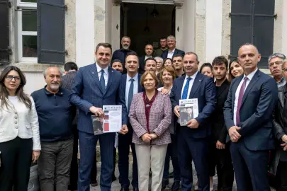 İzmir'de CHP ilk Bornova'da sahaya indi