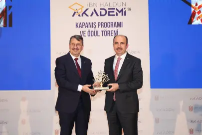 Konya’nın gençlik projelerine İbn Haldun Akademi ödülü