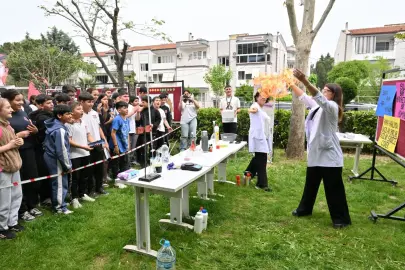 Manisalı öğrenciler 'Bahar' ile geleceğe çiçek açtı