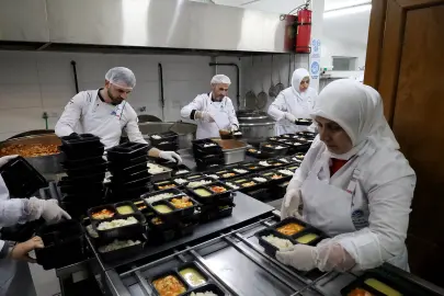 Sakarya'da bayramın bereketi ihtiyaç sahiplerinin sofrasına ulaşacak