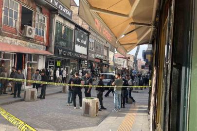 Van’da sokak ortasında silahlı saldırı: 1 yaralı