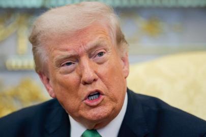 ABD Başkanı Trump, bazı sorulara tepki göstererek röportajı yarıda bıraktı
