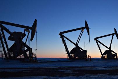Brent petrolün varili 97,60 dolardan işlem görüyor