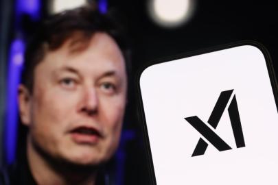 Grok'a sahte fotoğraf davası: İngiliz vekil Elon Muskı mahkemeye verdi