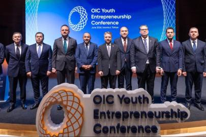 İslam İşbirliği Teşkilatı Gençlik Girişim Konferansı İstanbul'da başladı