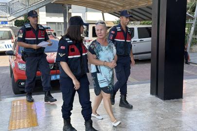 Haşema ile çocuğun havuza alınmadığı iddiası. Site yöneticisi tutuklandı