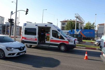 Malatya’da 6 aracın karıştığı zincirleme kazada 4 kişi yaralandı