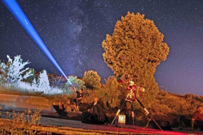 Bitlis’te Perseid meteor yağmuru gökyüzünü şenlendirdi