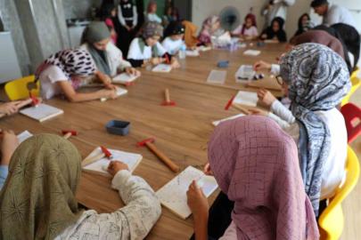 Eğitim ve sanat bir arada: Kur’an kursunda minik eller filografiyle buluştu
