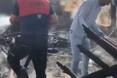 Hakkari’de çıkan yangında bir ev kullanılamaz hale geldi