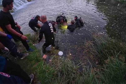 Van’da akarsuya kapılan ailesini kurtarmaya çalışan baba hayatını kaybetti