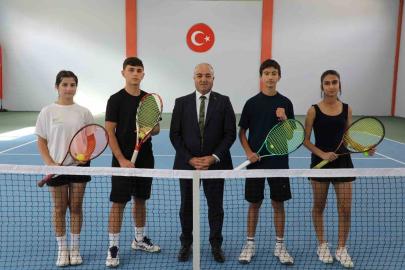 Ağrı’da Türkiye Tenis Ligi Doğu Anadolu Bölgesi Turnuvası başladı