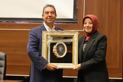 Ankara Keçiören'de personele meme kanseri farkındalığı