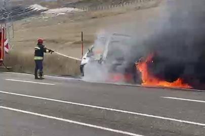 Erzurum’da seyir halindeki çekicide yangın: Maddi hasar meydana geldi