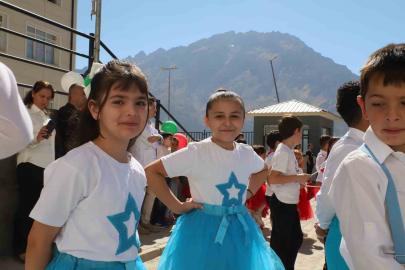 Hakkari’de İlköğretim Haftası coşkuyla kutlandı
