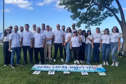 İstanbul ve Sapanca'da 61 gönüllü 7 bin adet izmarit topladı