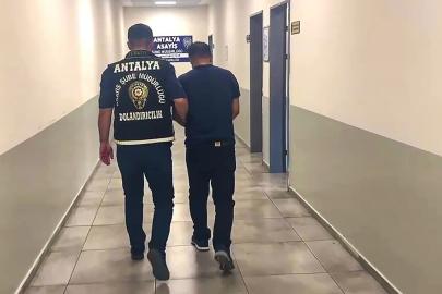 Kendisini komiser olarak tanıtıp dolandıran şüpheli tutuklandı