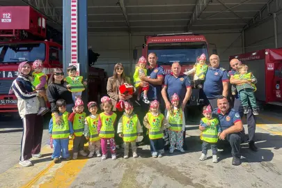 Sakarya'da minikler itfaiyeci oldu, afet bilincini deneyimledi