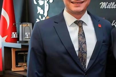 Serik YENİ Parti'de Turhat güven tazeledi