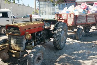 Traktörle 5 araç ile 2 ATM'ye çarptı; 127 bin lira ceza uygulandı