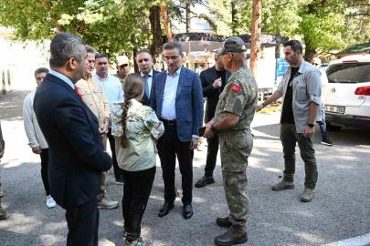 Vali Baruş, tarihi ve kültürel yapılarda incelemelerde bulundu