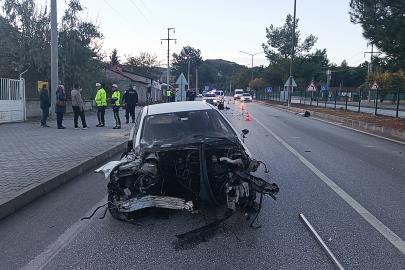2 otomobil çarpıştı: 1 yaralı