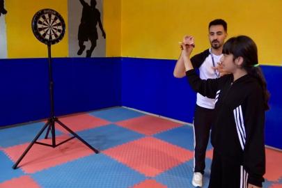 Ağrı’da 171 okula 22 bin 200 spor malzemesi ulaştırıldı